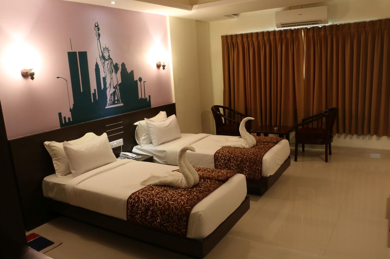 Hotel Reevanta Даман Экстерьер фото
